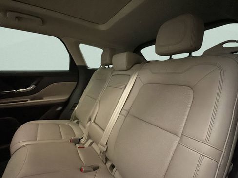 Used 2021 Lincoln Corsair AWD w/ Sport Package image 15