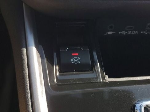 Used 2023 Subaru Outback Touring XT image 32