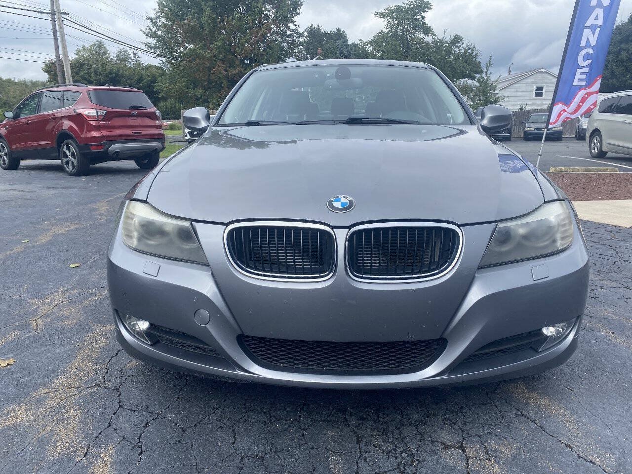 Used 2011 BMW 328i xDrive Sedan AWD/4WD image 3
