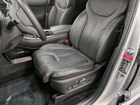 Used 2024 Hyundai Palisade Calligraphy image 9