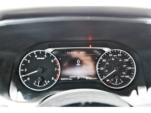 Used 2021 Nissan Rogue SL FWD image 10