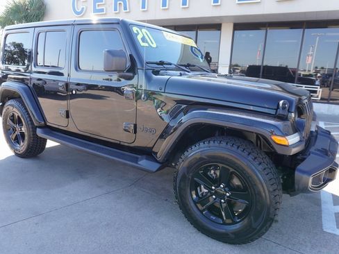Used 2020 Jeep Wrangler Unlimited Sahara image 1