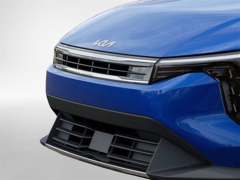 New 2025 Kia K4 EX image 12