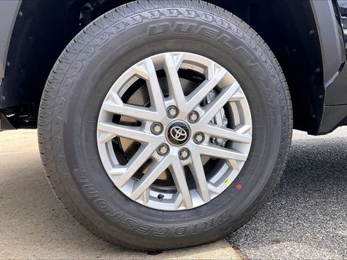 New 2026 Toyota Tundra SR5 AWD/4WD image 15