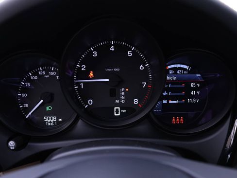 Used 2025 Porsche Macan image 13
