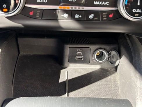 Used 2024 Ford Escape ST-Line image 22