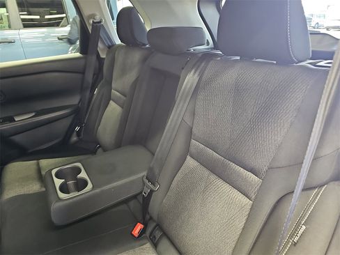 Used 2024 Nissan Rogue SV image 14