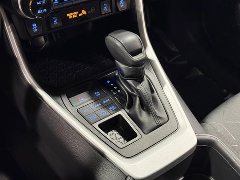 Used 2022 Toyota RAV4 XLE w/ Convenience Package image 36