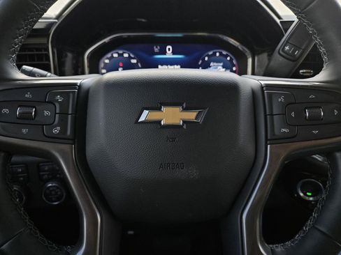 Used 2025 Chevrolet Silverado 3500 High Country w/ Technology Package image 23