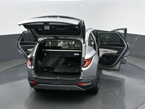 Used 2023 Hyundai Tucson Limited w/ Cargo Package AWD/4WD image 29