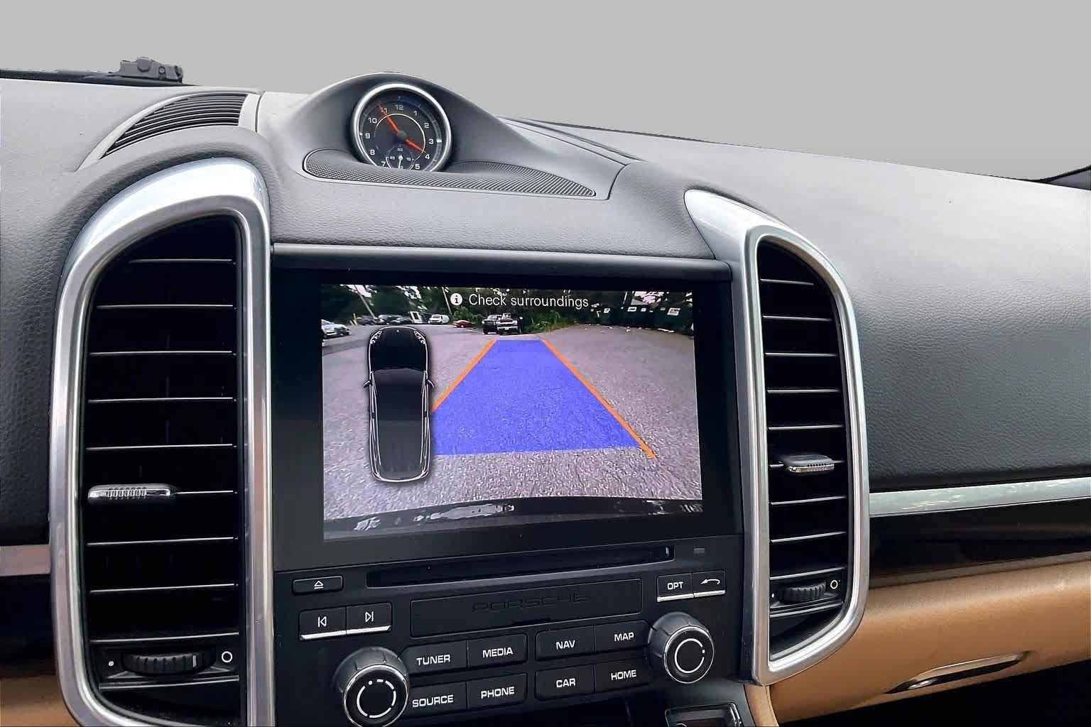Used 2018 Porsche Cayenne AWD/4WD image 29