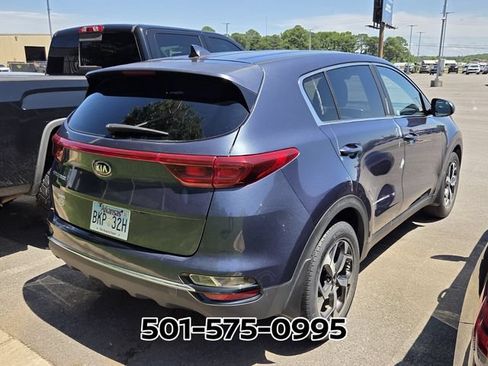 Used 2022 Kia Sportage LX FWD image 4