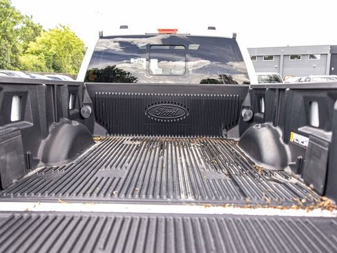 Used 2025 Ford F150 Lariat AWD/4WD image 15