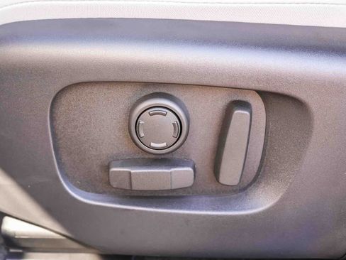 New 2026 Land Rover Range Rover Evoque S AWD/4WD image 18