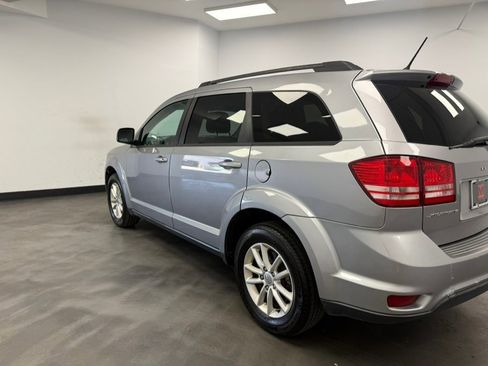 Used 2017 Dodge Journey SE w/ Flexible Seating Group FWD image 25