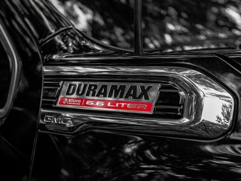 Used 2021 GMC Sierra 2500 Denali w/ Denali Black Diamond Edition AWD/4WD image 34