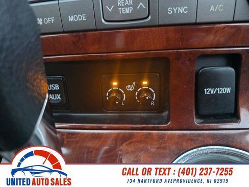 Used 2012 Toyota Highlander Limited image 22
