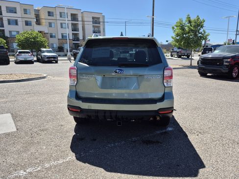 Used 2018 Subaru Forester 2.5i Premium AWD/4WD image 4
