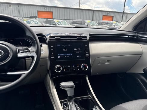 Used 2023 Hyundai Tucson SEL AWD/4WD image 17