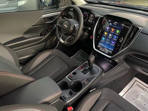 Used 2024 Subaru Impreza 2.0i Sport image 8