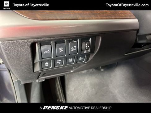 Used 2016 Subaru Outback 2.5i Limited image 28