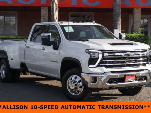 Used 2024 Chevrolet Silverado 3500 LTZ w/ LTZ Plus Package image 2