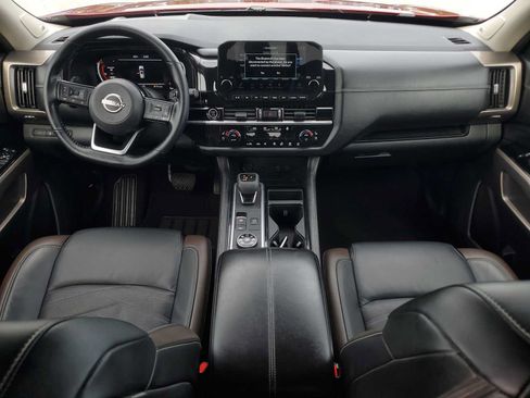 Used 2023 Nissan Pathfinder Platinum w/ Cargo Package AWD/4WD image 15