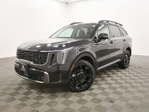 Certified 2025 Kia Sorento SX image 2