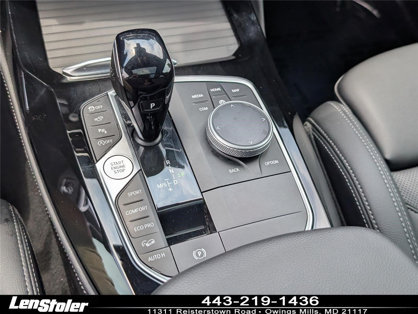 Used 2024 BMW X4 xDrive30i w/ Parking Assistance Package AWD/4WD image 27