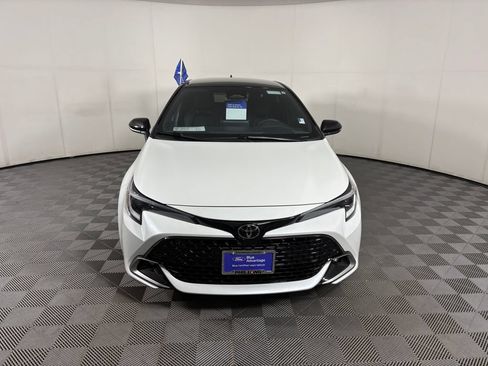 Used 2026 Toyota Corolla XSE FWD image 8