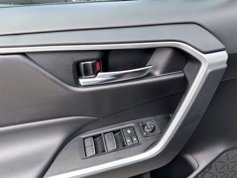 Used 2024 Toyota RAV4 XLE image 11