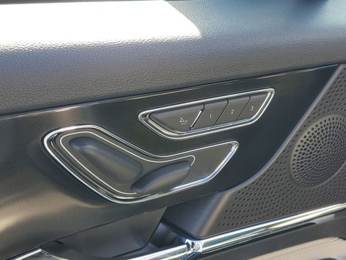 New 2026 Lincoln Corsair Reserve image 9