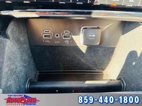 Used 2022 Jeep Grand Cherokee L Summit w/ Advanced Protech Group IV image 34