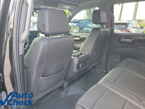 Used 2024 Chevrolet Silverado 1500 LT Trail Boss w/ Convenience Package II AWD/4WD image 17