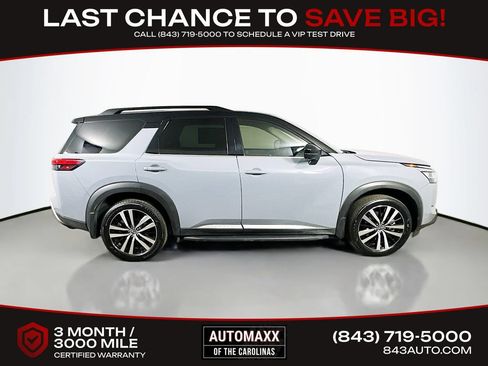Used 2023 Nissan Pathfinder Platinum w/ Lighting Package (N93) FWD image 7