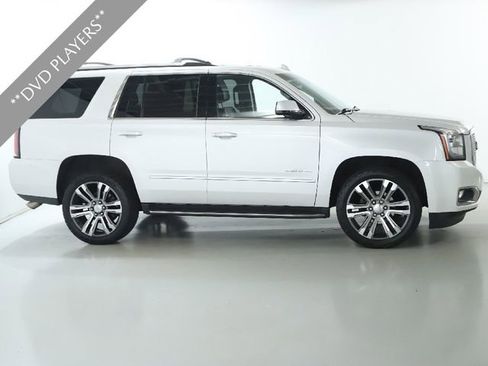 Used 2017 GMC Yukon Denali w/ Open Road Package image 11