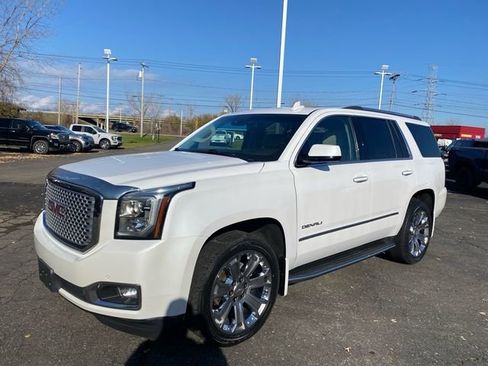 Used 2017 GMC Yukon Denali w/ Open Road Package image 1