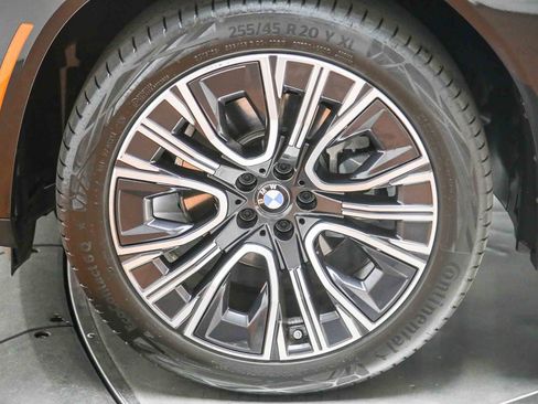 Used 2026 BMW X3 xDrive30i w/ Premium Package AWD/4WD image 10