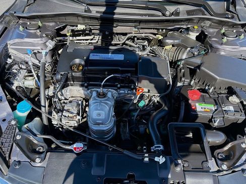 Used 2014 Honda Accord LX image 27