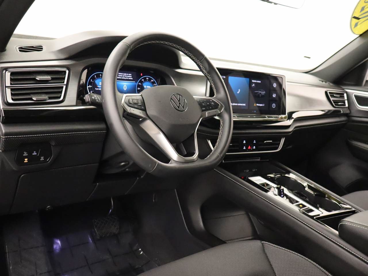 Certified 2026 Volkswagen Atlas Cross Sport SE FWD image 15