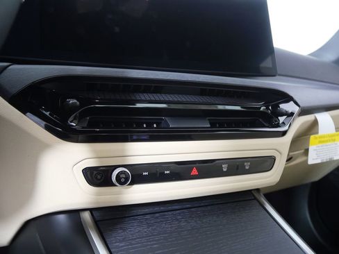 New 2026 BMW 330i Sedan image 22