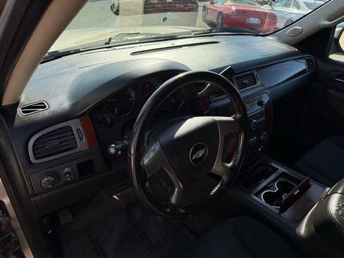 Used 2013 Chevrolet Tahoe LS image 19