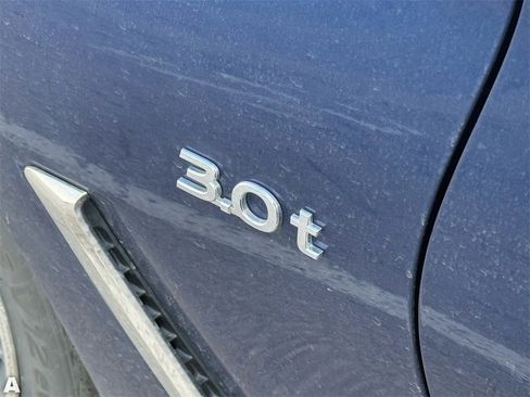 Used 2020 INFINITI Q60 3.0t Luxe w/ Essential Package image 9