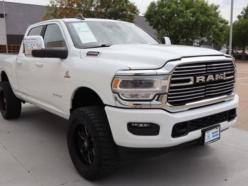 Used 2024 RAM 2500 Laramie w/ Safety Group AWD/4WD image 5