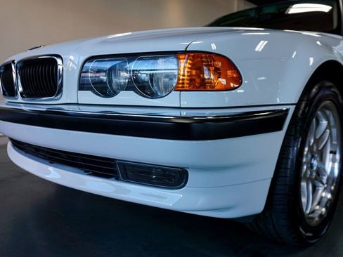 Used 1999 BMW 740iL image 82