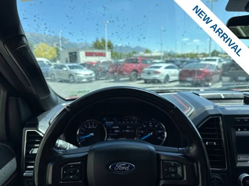 Used 2019 Ford Expedition Limited w/ Equipment Group 303A AWD/4WD image 23