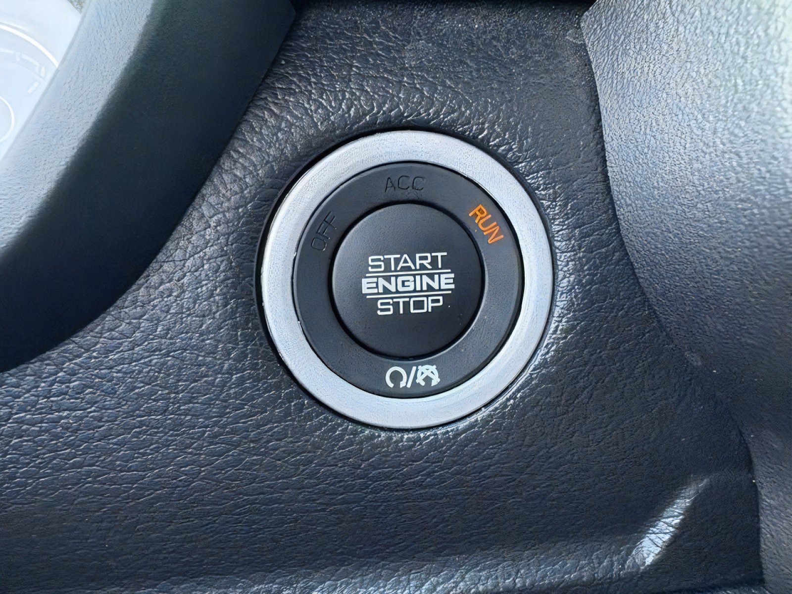 Used 2022 RAM 1500 Laramie w/ Sport Appearance Package AWD/4WD image 26