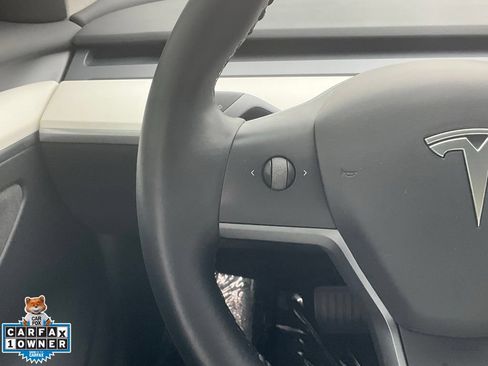 Used 2023 Tesla Model 3 Standard Range RWD image 39