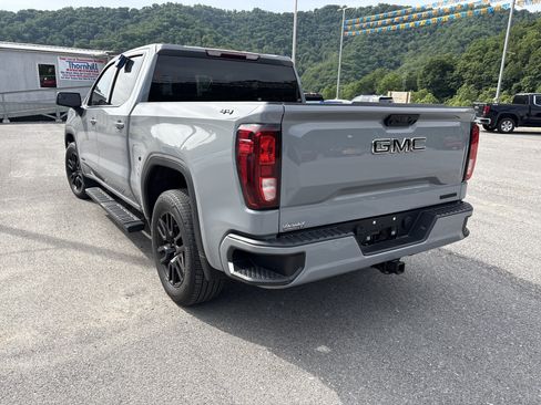 Used 2024 GMC Sierra 1500 Elevation AWD/4WD image 6