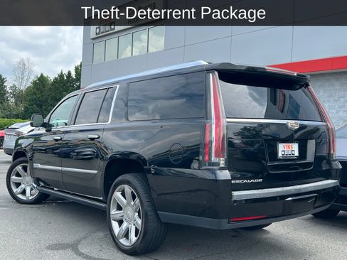 Used 2018 Cadillac Escalade ESV Premium Luxury AWD/4WD image 5